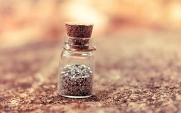 מהירות גבוהה SUS304 חסכון אוטומטי של צנצנות ובקבוקים מכונת תיוג בקבוקון לדבק מדבקה