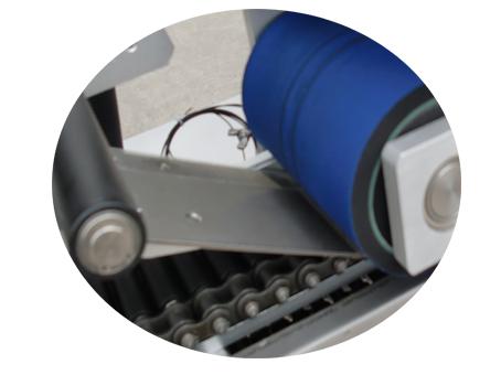 10 ml מכונת תיוג בקבוקים קטנה עם מדבקת תווית שכבה כפולה