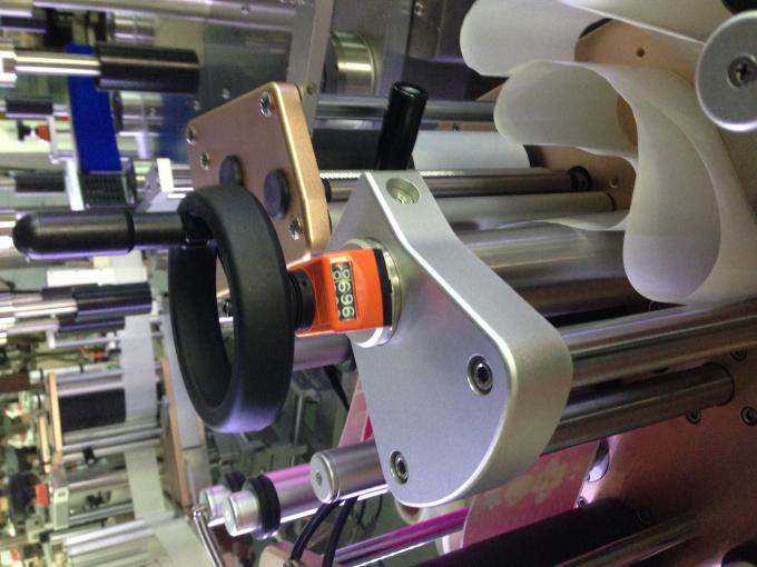 מכונת תוויות מדבקות ארונות חשמל בקבוק עגול