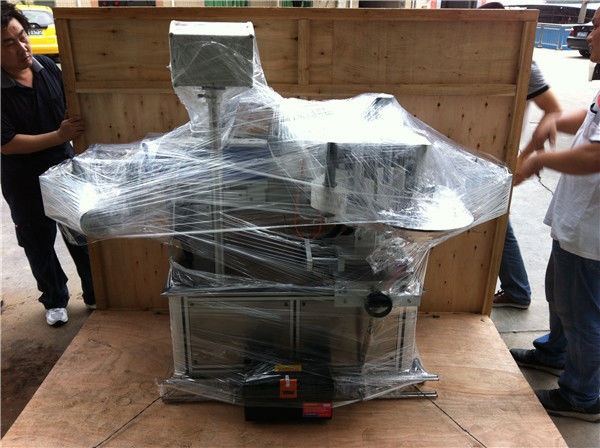 מיץ פירות / ירקות מכונת תוויות בקבוק עגולה לתעשיית שתייה